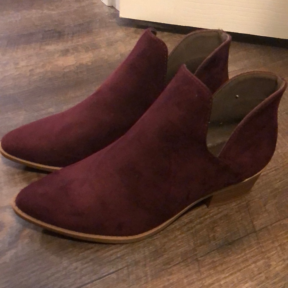 Maroon Booties